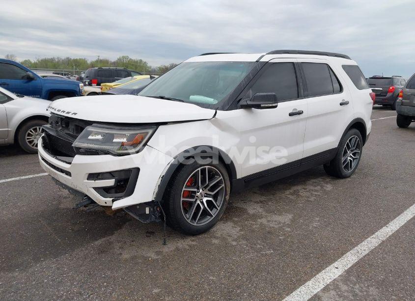 Photo 2 of 2016 Ford Explorer SPORT (VIN 1FM5K8GT7GGA60949)