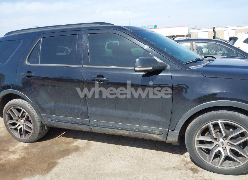 Photo 13 of 2016 Ford Explorer SPORT (VIN 1FM5K8GT7GGC71309)