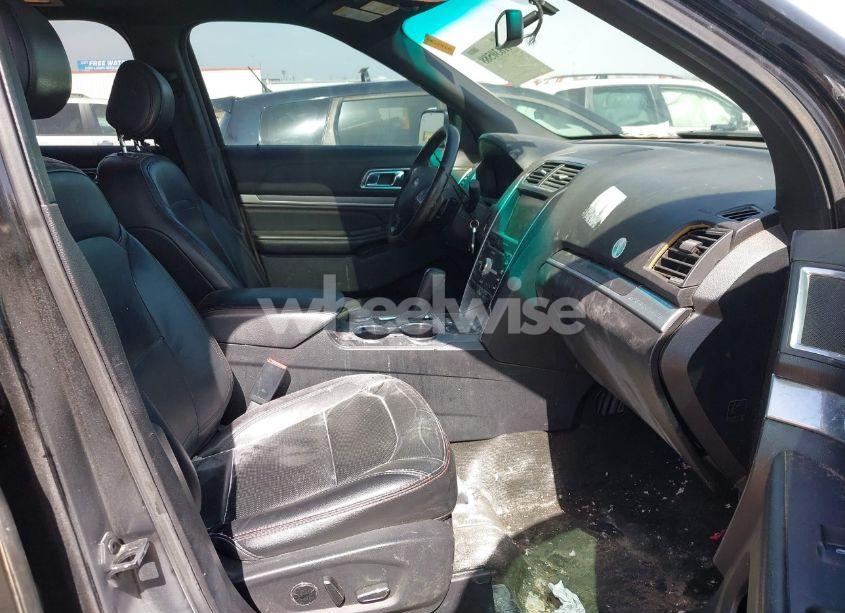 Photo 5 of 2016 Ford Explorer SPORT (VIN 1FM5K8GT7GGC71309)