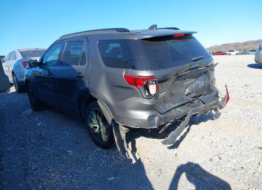 Photo 3 of 2016 Ford Explorer SPORT (VIN 1FM5K8GT7GGD21433)