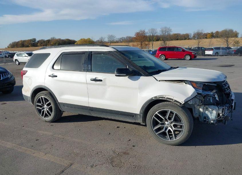 Photo 18 of 2017 Ford Explorer SPORT (VIN 1FM5K8GT7HGA87263)