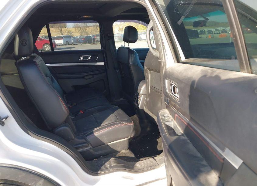 Photo 8 of 2017 Ford Explorer SPORT (VIN 1FM5K8GT7HGA87263)