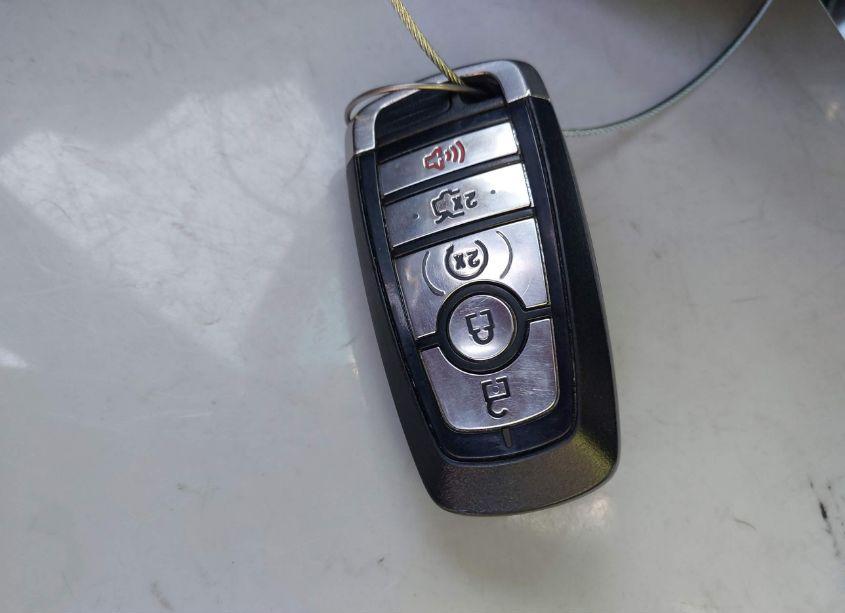 Photo 11 of 2018 Ford Explorer SPORT (VIN 1FM5K8GT7JGA98396)