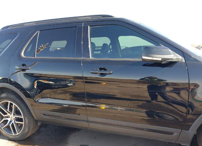 Photo 13 of 2018 Ford Explorer SPORT (VIN 1FM5K8GT7JGA98396)