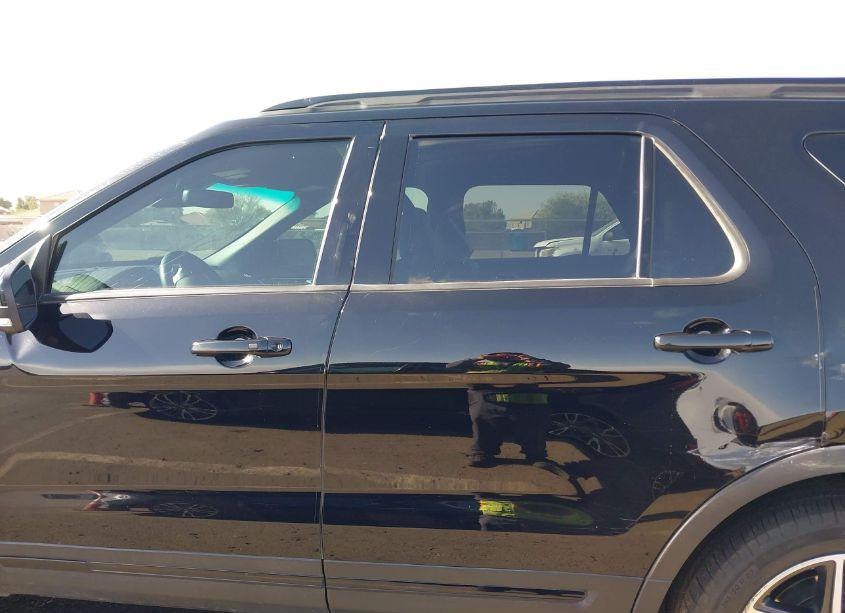 Photo 14 of 2018 Ford Explorer SPORT (VIN 1FM5K8GT7JGA98396)