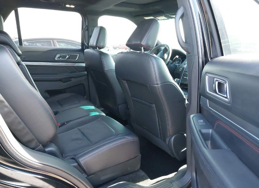 Photo 8 of 2018 Ford Explorer SPORT (VIN 1FM5K8GT7JGA98396)