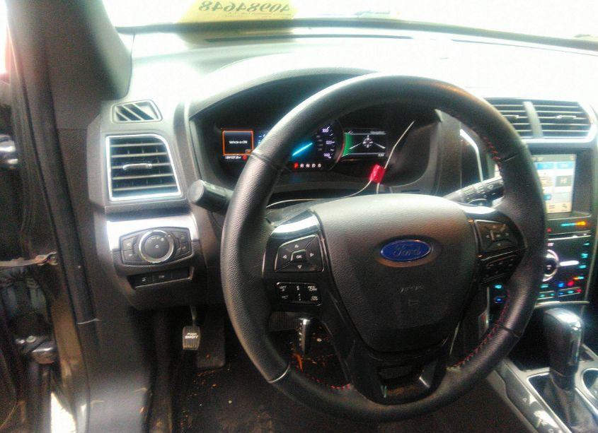 Photo 20 of 2018 Ford Explorer SPORT (VIN 1FM5K8GT7JGC51763)