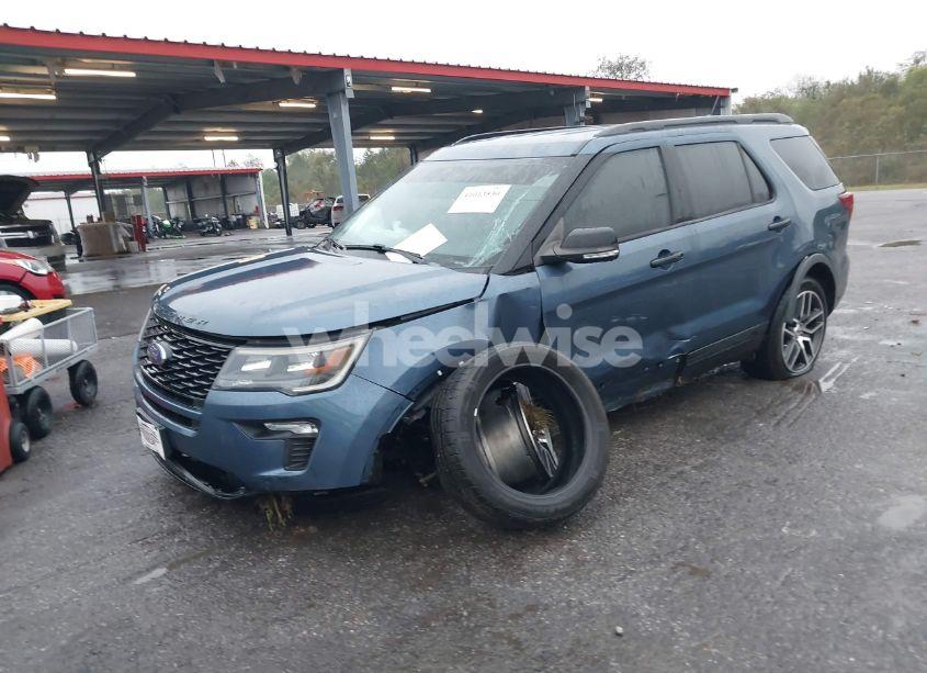 Photo 2 of 2019 Ford Explorer SPORT (VIN 1FM5K8GT7KGA51354)
