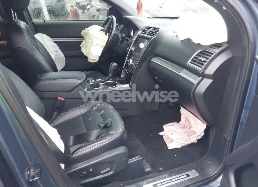 Photo 5 of 2019 Ford Explorer SPORT (VIN 1FM5K8GT7KGA51354)