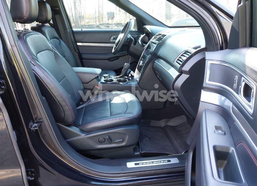 Photo 5 of 2019 Ford Explorer SPORT (VIN 1FM5K8GT7KGB03467)