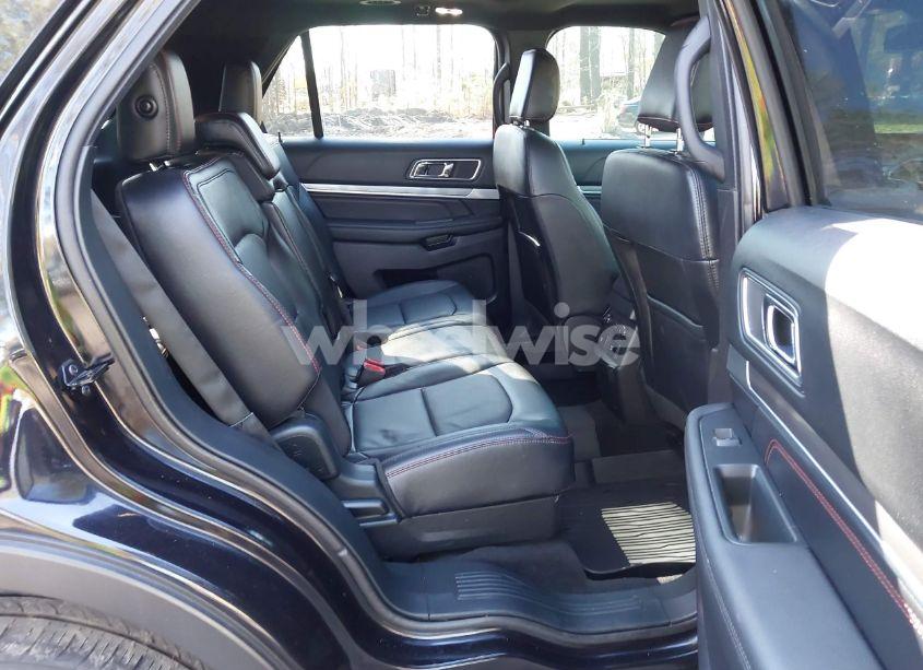 Photo 8 of 2019 Ford Explorer SPORT (VIN 1FM5K8GT7KGB03467)
