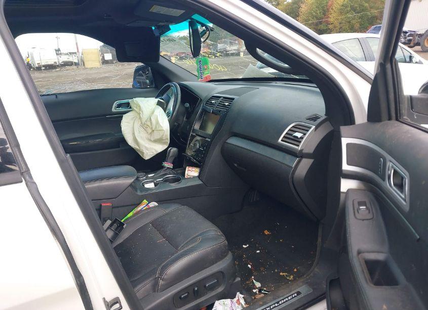 Photo 5 of 2015 Ford Explorer SPORT (VIN 1FM5K8GT8FGA98897)