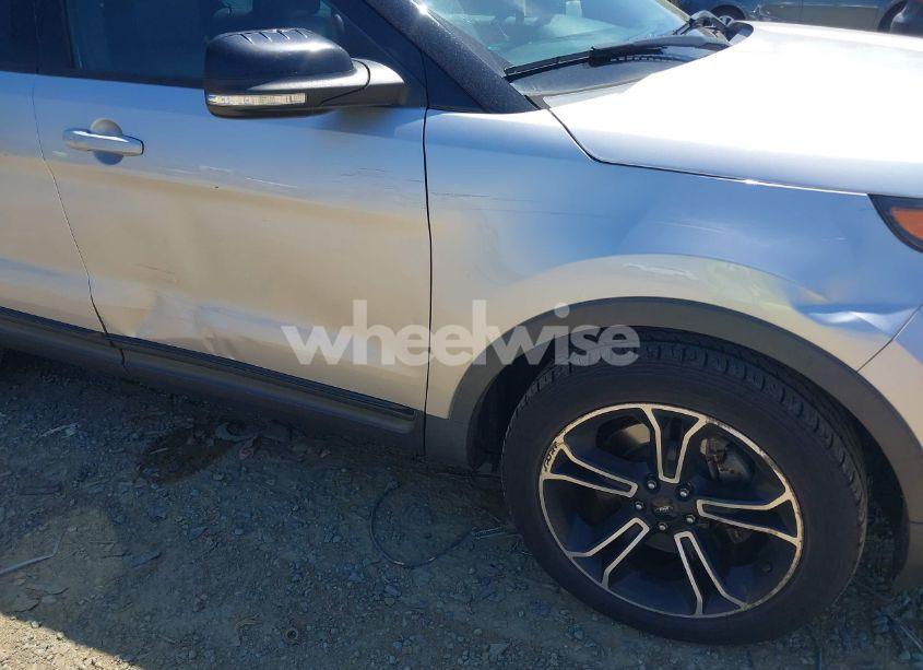 Photo 6 of 2015 Ford Explorer SPORT (VIN 1FM5K8GT8FGB88423)