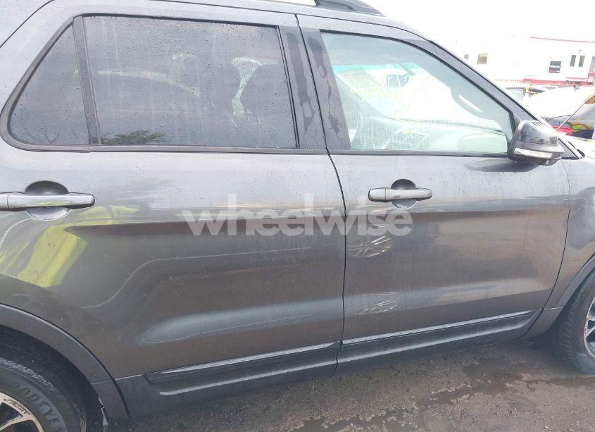 Photo 13 of 2015 Ford Explorer SPORT (VIN 1FM5K8GT8FGC02711)