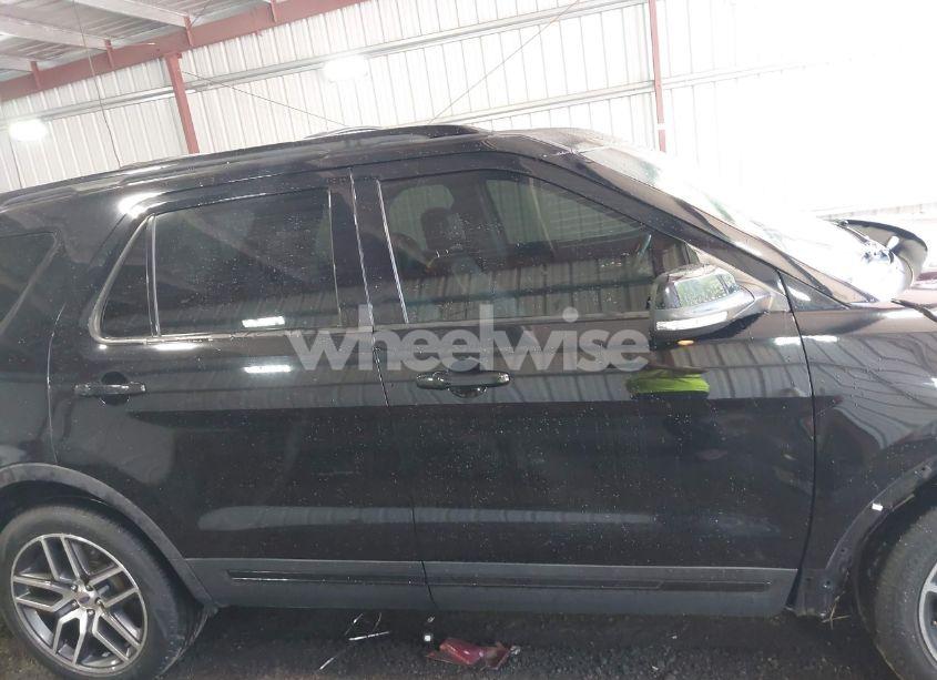 Photo 14 of 2016 Ford Explorer SPORT (VIN 1FM5K8GT8GGB39126)