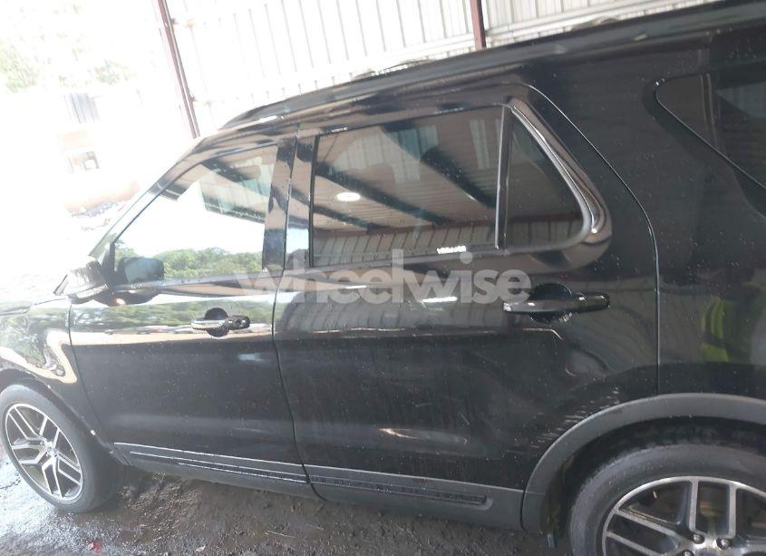 Photo 15 of 2016 Ford Explorer SPORT (VIN 1FM5K8GT8GGB39126)