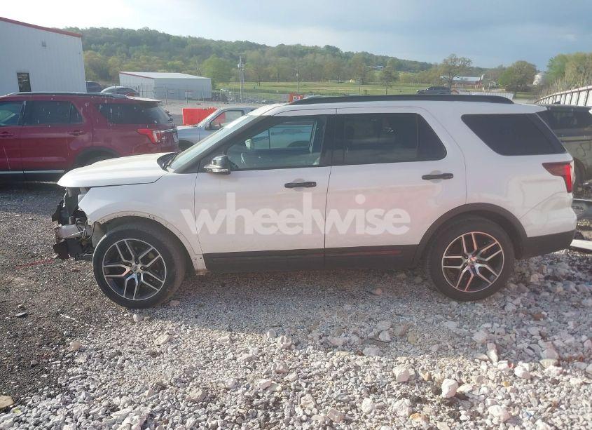 Photo 15 of 2016 Ford Explorer SPORT (VIN 1FM5K8GT8GGC58228)