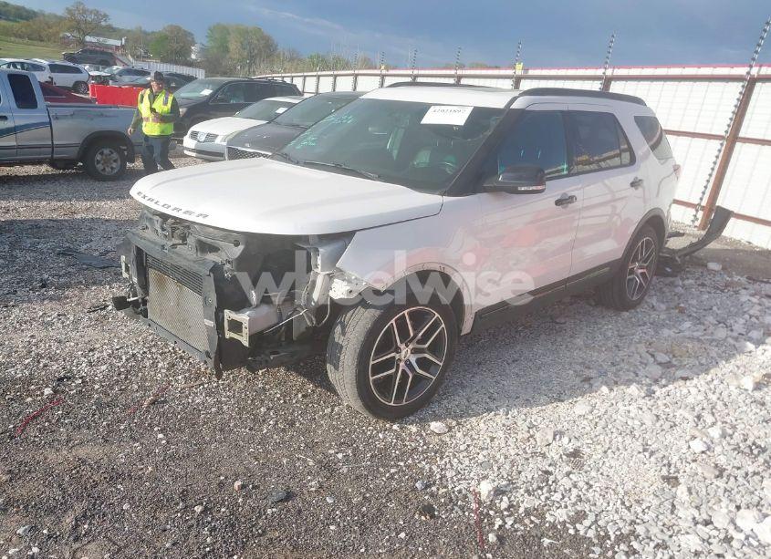 Photo 2 of 2016 Ford Explorer SPORT (VIN 1FM5K8GT8GGC58228)