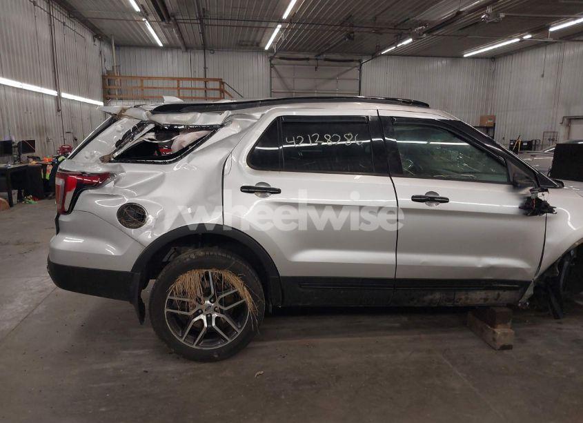 Photo 17 of 2016 Ford Explorer SPORT (VIN 1FM5K8GT8GGC70265)