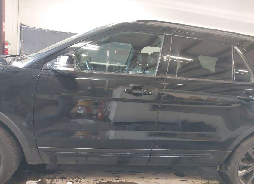 Photo 14 of 2017 Ford Explorer SPORT (VIN 1FM5K8GT8HGC64015)