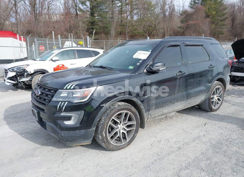 Photo 2 of 2017 Ford Explorer SPORT (VIN 1FM5K8GT8HGD96661)