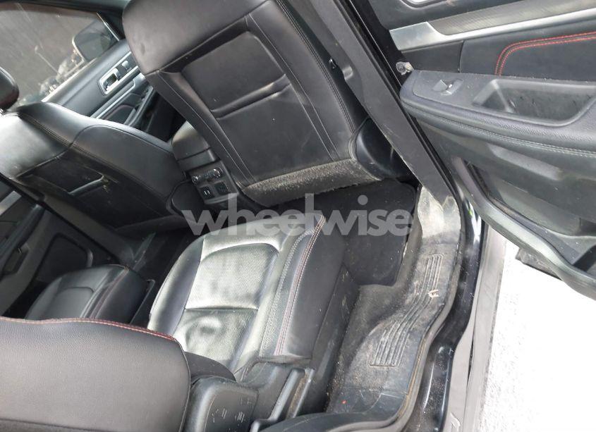 Photo 8 of 2017 Ford Explorer SPORT (VIN 1FM5K8GT8HGD96661)