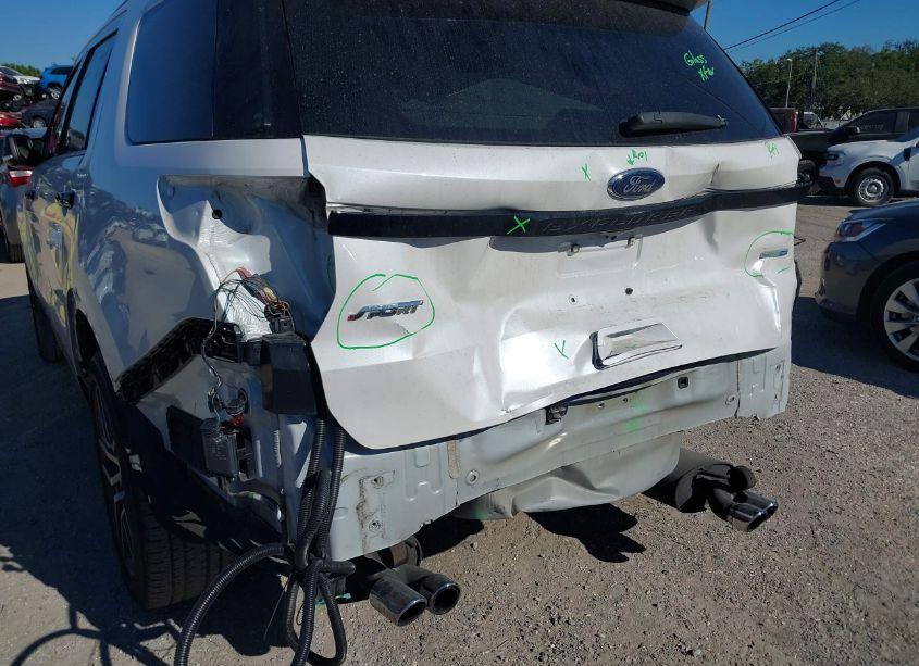 Photo 6 of 2018 Ford Explorer SPORT (VIN 1FM5K8GT8JGB75440)