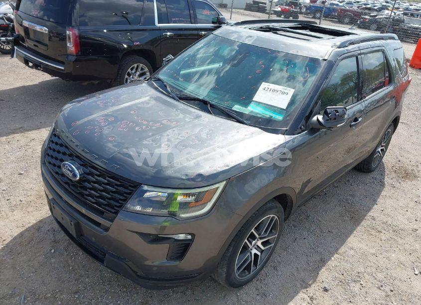 Photo 6 of 2018 Ford Explorer SPORT (VIN 1FM5K8GT8JGB78595)