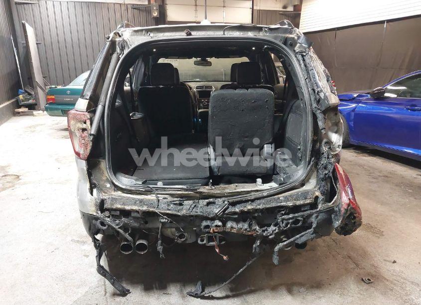 Photo 6 of 2018 Ford Explorer SPORT (VIN 1FM5K8GT8JGC96386)