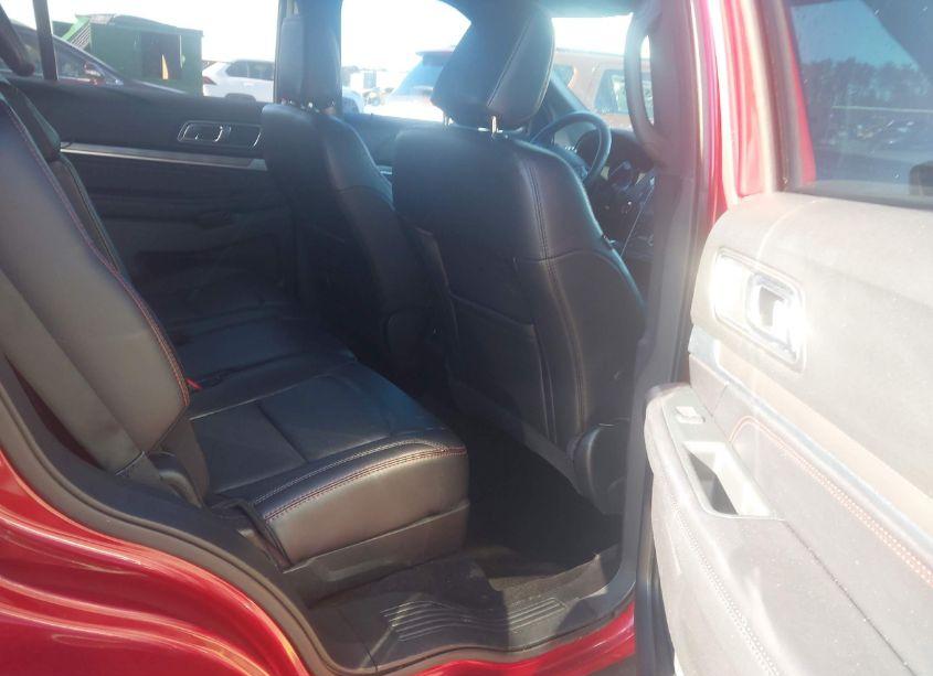 Photo 8 of 2019 Ford Explorer SPORT (VIN 1FM5K8GT8KGB02859)