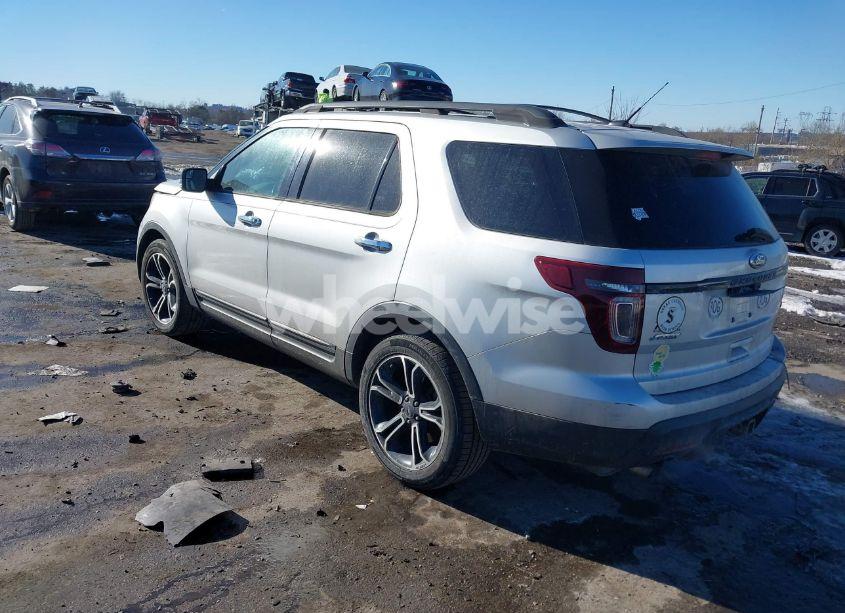 Photo 3 of 2013 Ford Explorer SPORT (VIN 1FM5K8GT9DGC23161)