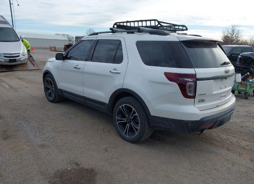 Photo 3 of 2014 Ford Explorer SPORT (VIN 1FM5K8GT9EGA21437)