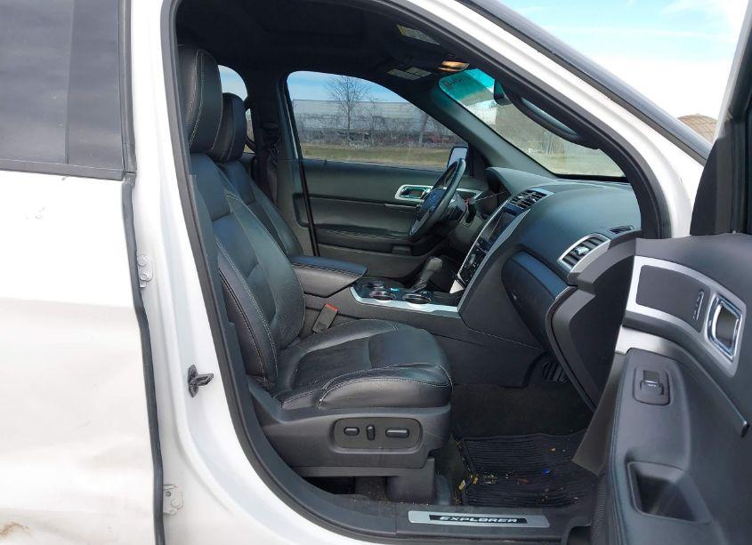 Photo 5 of 2014 Ford Explorer SPORT (VIN 1FM5K8GT9EGA21437)