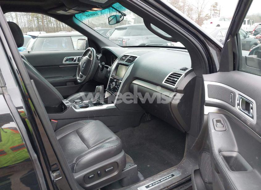 Photo 5 of 2014 Ford Explorer SPORT (VIN 1FM5K8GT9EGB32277)