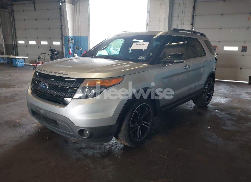 Photo 2 of 2014 Ford Explorer SPORT (VIN 1FM5K8GT9EGB78871)