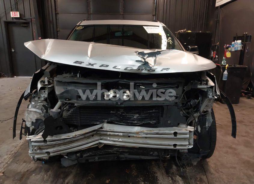 Photo 12 of 2016 Ford Explorer SPORT (VIN 1FM5K8GT9GGB38759)