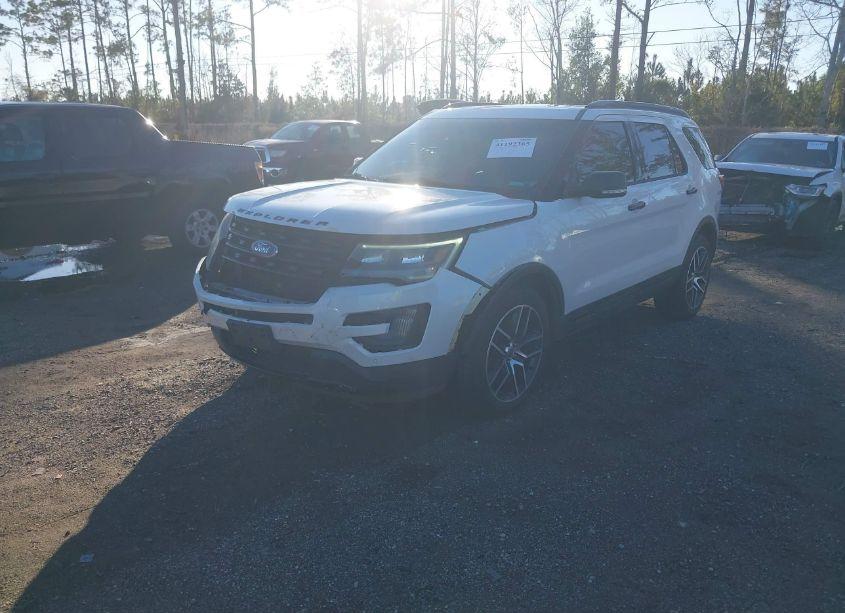 Photo 2 of 2016 Ford Explorer SPORT (VIN 1FM5K8GT9GGB70272)