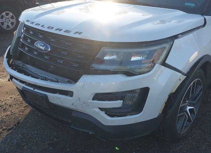 Photo 6 of 2016 Ford Explorer SPORT (VIN 1FM5K8GT9GGB70272)