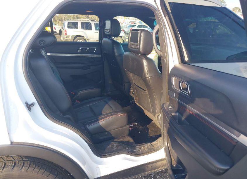 Photo 8 of 2016 Ford Explorer SPORT (VIN 1FM5K8GT9GGB70272)