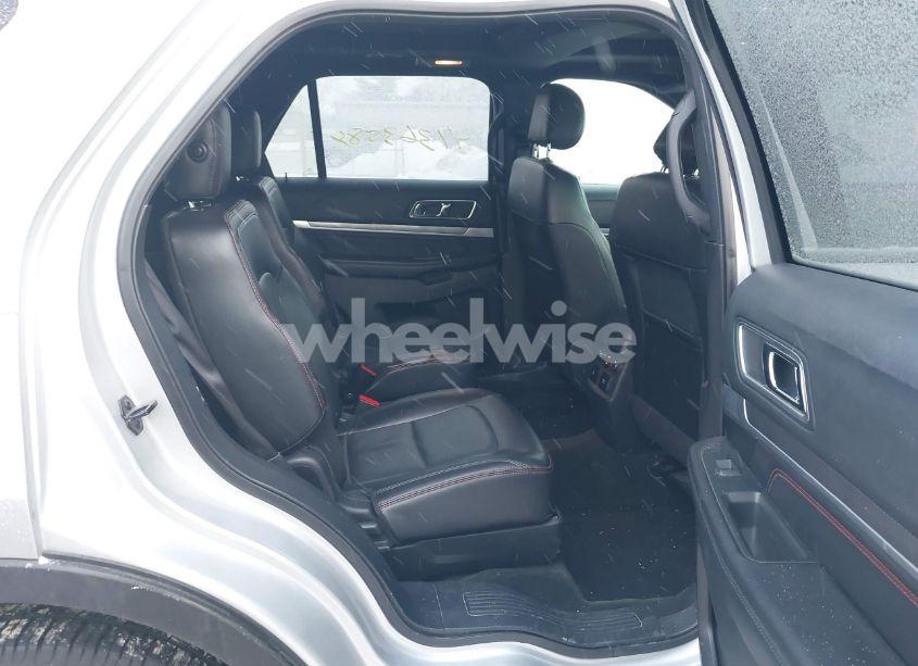 Photo 8 of 2016 Ford Explorer SPORT (VIN 1FM5K8GT9GGC56181)