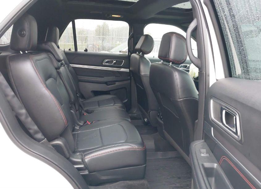 Photo 8 of 2017 Ford Explorer SPORT (VIN 1FM5K8GT9HGC12781)