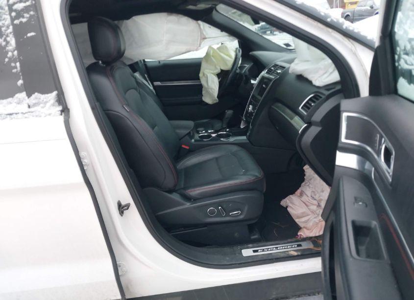 Photo 5 of 2017 Ford Explorer SPORT (VIN 1FM5K8GT9HGD66035)