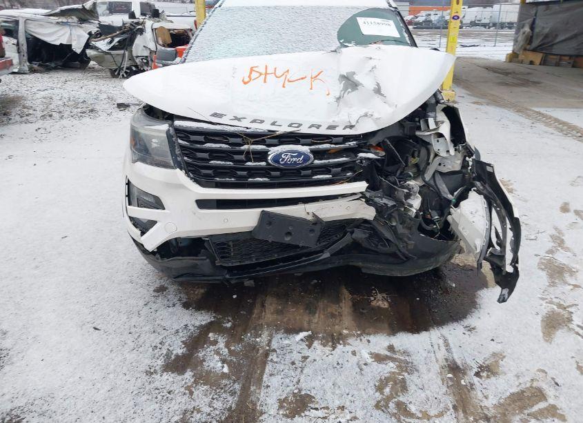 Photo 6 of 2017 Ford Explorer SPORT (VIN 1FM5K8GT9HGD66035)