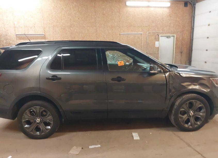 Photo 13 of 2018 Ford Explorer SPORT (VIN 1FM5K8GT9JGC23446)