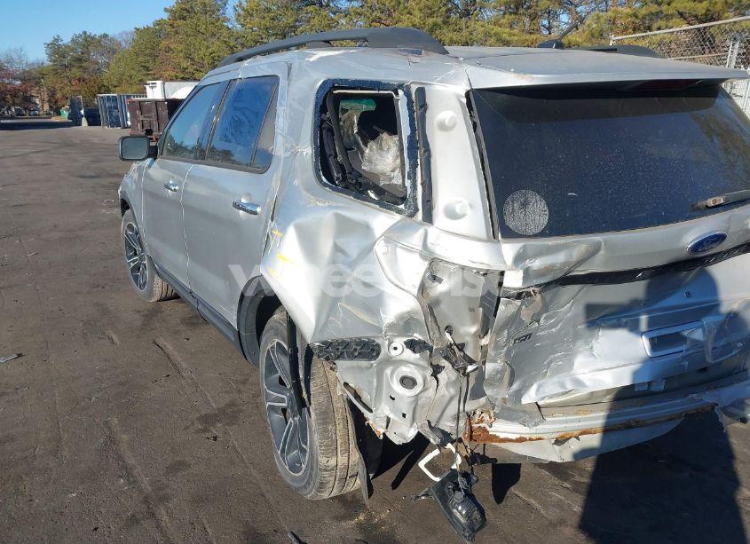 Photo 3 of 2014 Ford Explorer SPORT (VIN 1FM5K8GTXEGA46671)