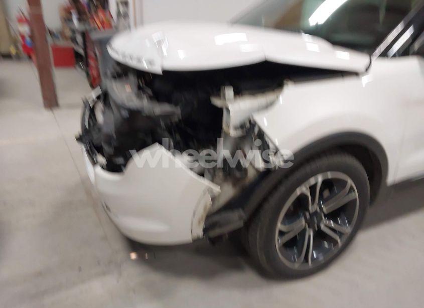 Photo 6 of 2014 Ford Explorer SPORT (VIN 1FM5K8GTXEGA88032)