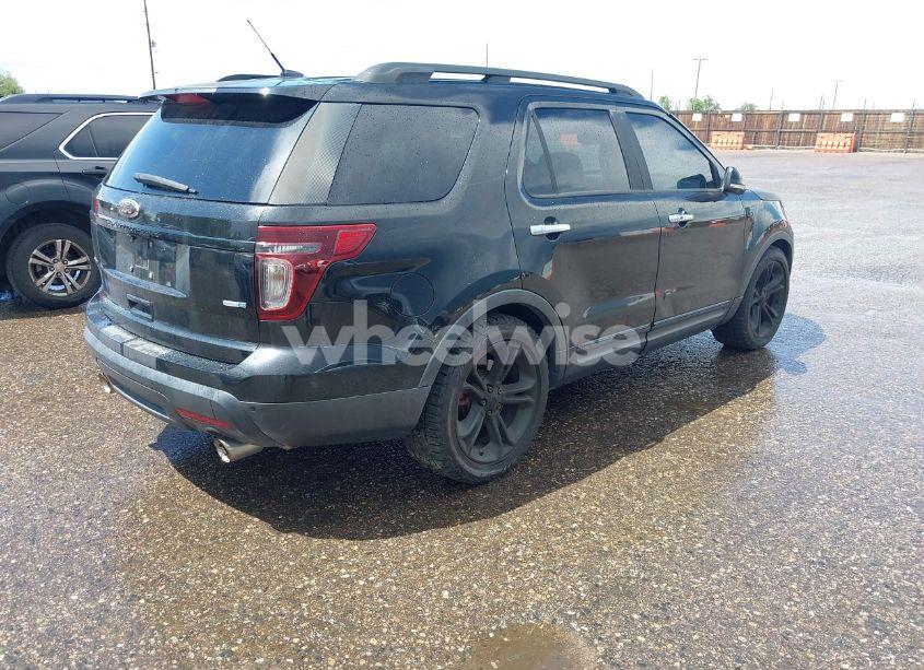 Photo 4 of 2014 Ford Explorer SPORT (VIN 1FM5K8GTXEGB00681)