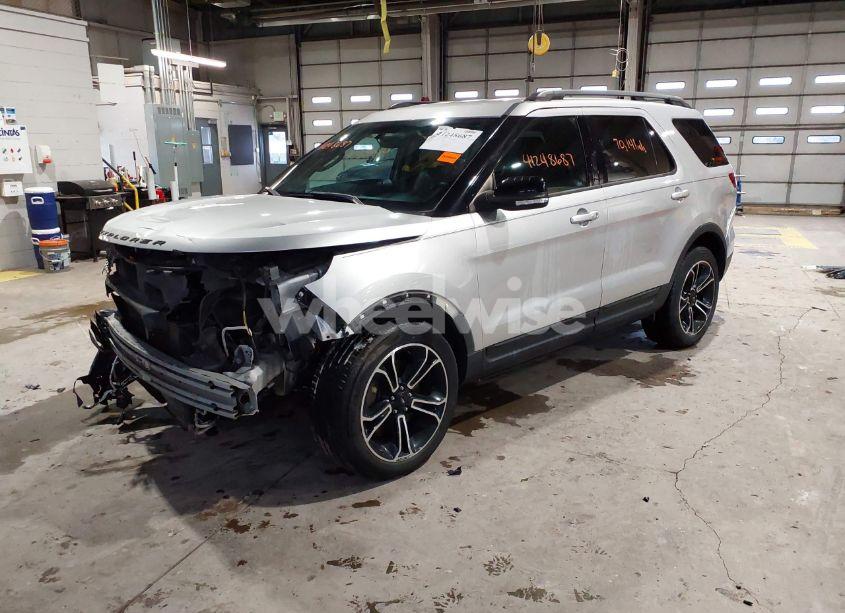Photo 2 of 2015 Ford Explorer SPORT (VIN 1FM5K8GTXFGB01170)