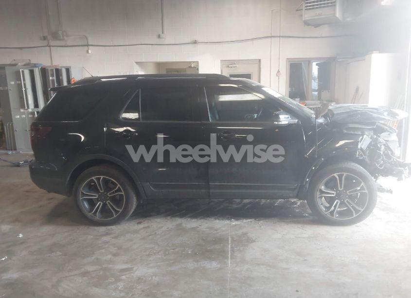 Photo 13 of 2015 Ford Explorer SPORT (VIN 1FM5K8GTXFGB86771)