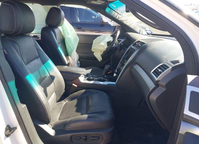 Photo 5 of 2015 Ford Explorer SPORT (VIN 1FM5K8GTXFGC04847)